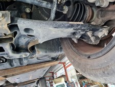 Bras suspension inferieur - de,