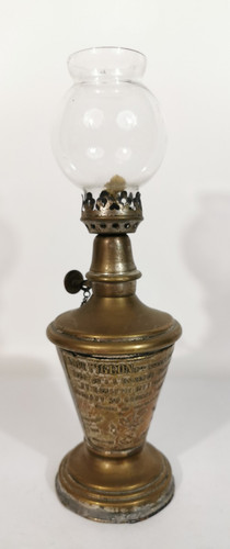Ancienne lampe pigeon - lampe, en