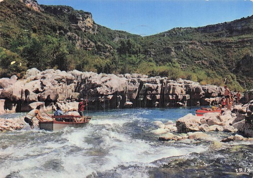 Gorges ardeche passage - l,