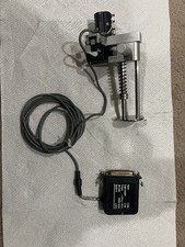 INSTRON EXTENSOMETER T3M