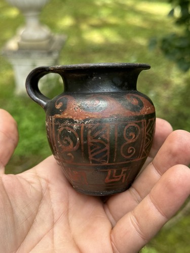 Olpe miniature terre - &,