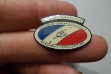 rare pin s  badge broche