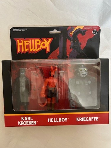 Super7 collectors hellboy - collectors,