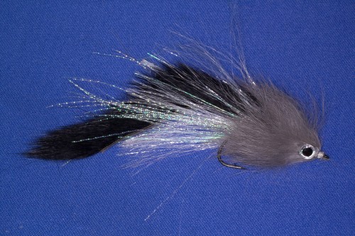 Mouche streamer noire gris - /,