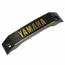 Avant Fourche Monogramme Badge