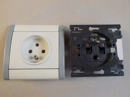 Legrand 84202 85070 - ,