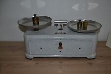 Ancienne "BALANCE DE MENAGE" en métal émaillé cuisine TORIX avec 3 poids vintage