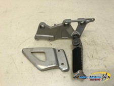 PLATINE AVANT DROITE SUZUKI