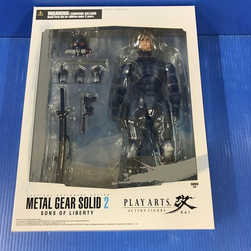 Metal gear solid - gear, figurine