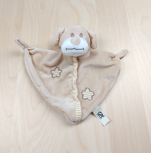 Doudou chien plat beige blanc