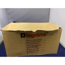 ALIMENTATION STABILISÉE À DÉCOUPAGE TRIPHASÉE LEG046635 Legrand (B67)