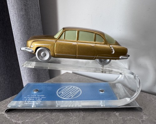Modèle vintage trophée - modèle,