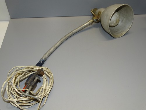 Ancienne lampe alu tige - lampe,