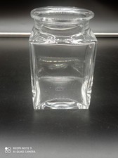 Pot , Bocal, verrine en Cristal de BACCARAT  signé .