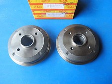 2 Tambours de freins arrière