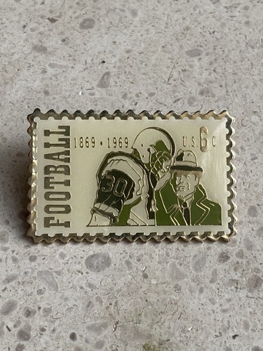 Pin timbre football united - pin’s,