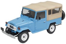 Place 1/24 Toyota Land Cruiser