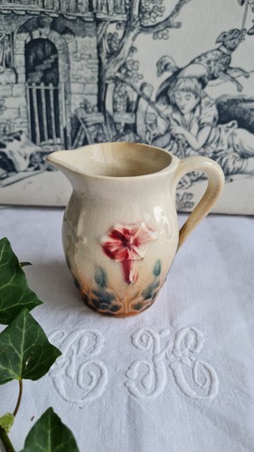 Ancien petit pichet barbotine - ancien,