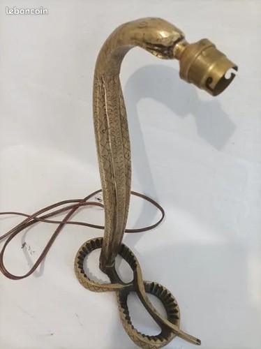 Ancien pied lampe - pied, en