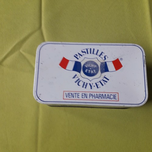 Ancienne boite pastilles vichy - pastilles,