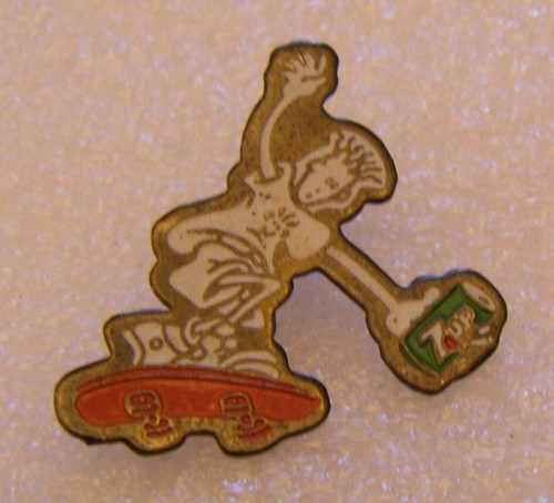 Pin fido dido 7up seven - ,
