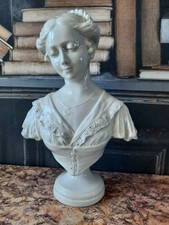 Buste jeune femme par Gory