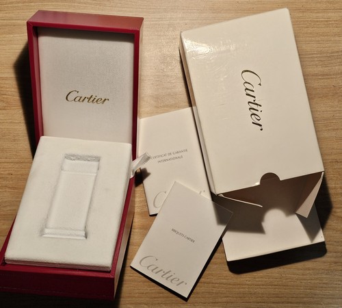 Briquet must cartier - de,