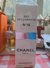 Parfum,  perfume Chanel N 19