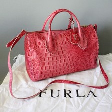 SAC FURLA ETAT NEUF CUIR ROSE AVEC POCHETTE INTERIEURE D’ORIGINE