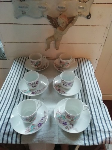 Jolies anciennes tasses - et,