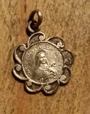 Médaille Religieuse Ancienne