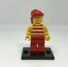 LEGO Pirates : Prisonnier