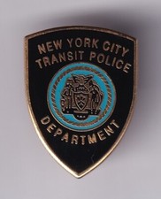 RARE PINS PIN'S .. POLICE UNIT