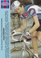 CARTE CARD 10x15 COUREUR