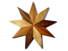 Etoile en bois précieux