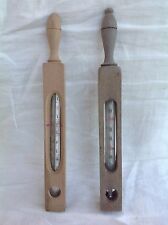 2 anciens thermomètres à main en bois Art Populaire Objet de métier Déco cuisine