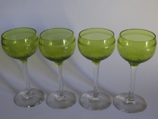 SAINT LOUIS  4 ANCIENS VERRES A VIN DU RHN EN CRISTAL VERT MODELE METRA
