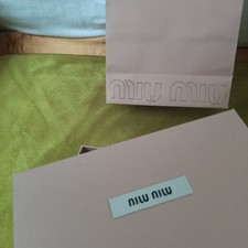 Boite vide à lunettes MIU MIU