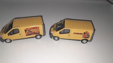 CIRQUE  PINDER  RENAULT TRAFIC    CAMIONS  VOITURES VEHICULES  MINIATURES