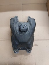 réservoir d'essence complet