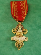 Laos. Rare médaille de l’ordre du Million d’Eléphants et du Parasol blanc