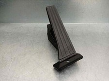 35426853175 pédale d