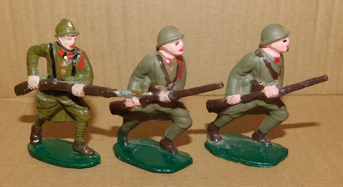 Soldat en aluminium - 3, x