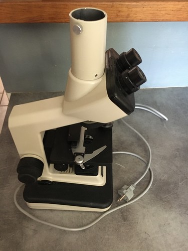 Microscope laboratoire nikon - ,