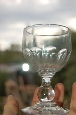 Lot de 7 verres à pied à