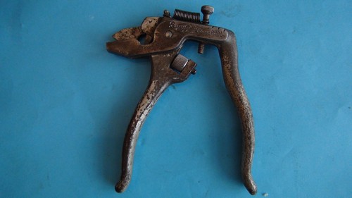 Pince avoyer peugeot - a,
