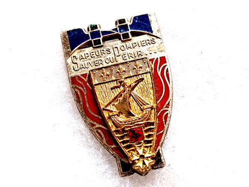 Insigne sapeurs pompiers - un,