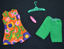 Ancienne tenue poupée BARBIE