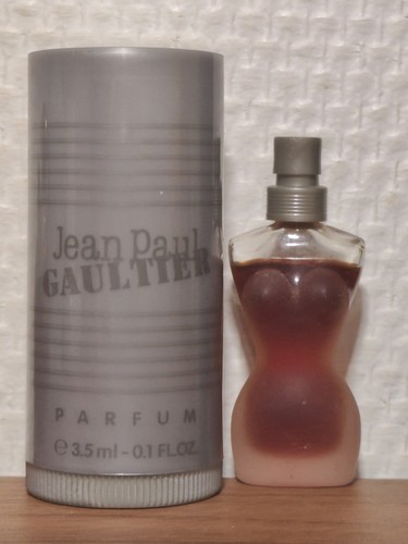 Extrait parfum classique de - de,