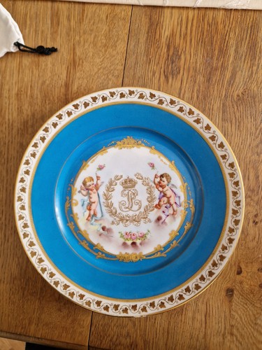 Superbe assiette porcelaine - en,